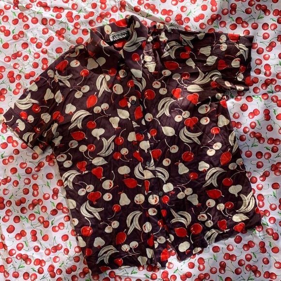 Thrashed 70s Cherry Banana Pear Button Down - Picture 1 of 15